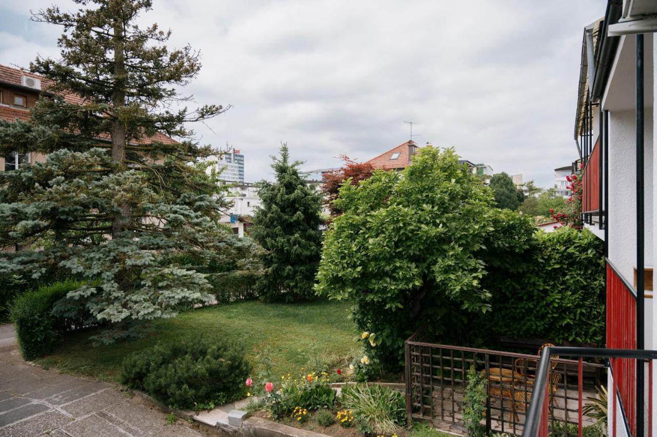 Ljubljana C17 4-Bedroom Private Row House With Garden And Parking Exteriér fotografie